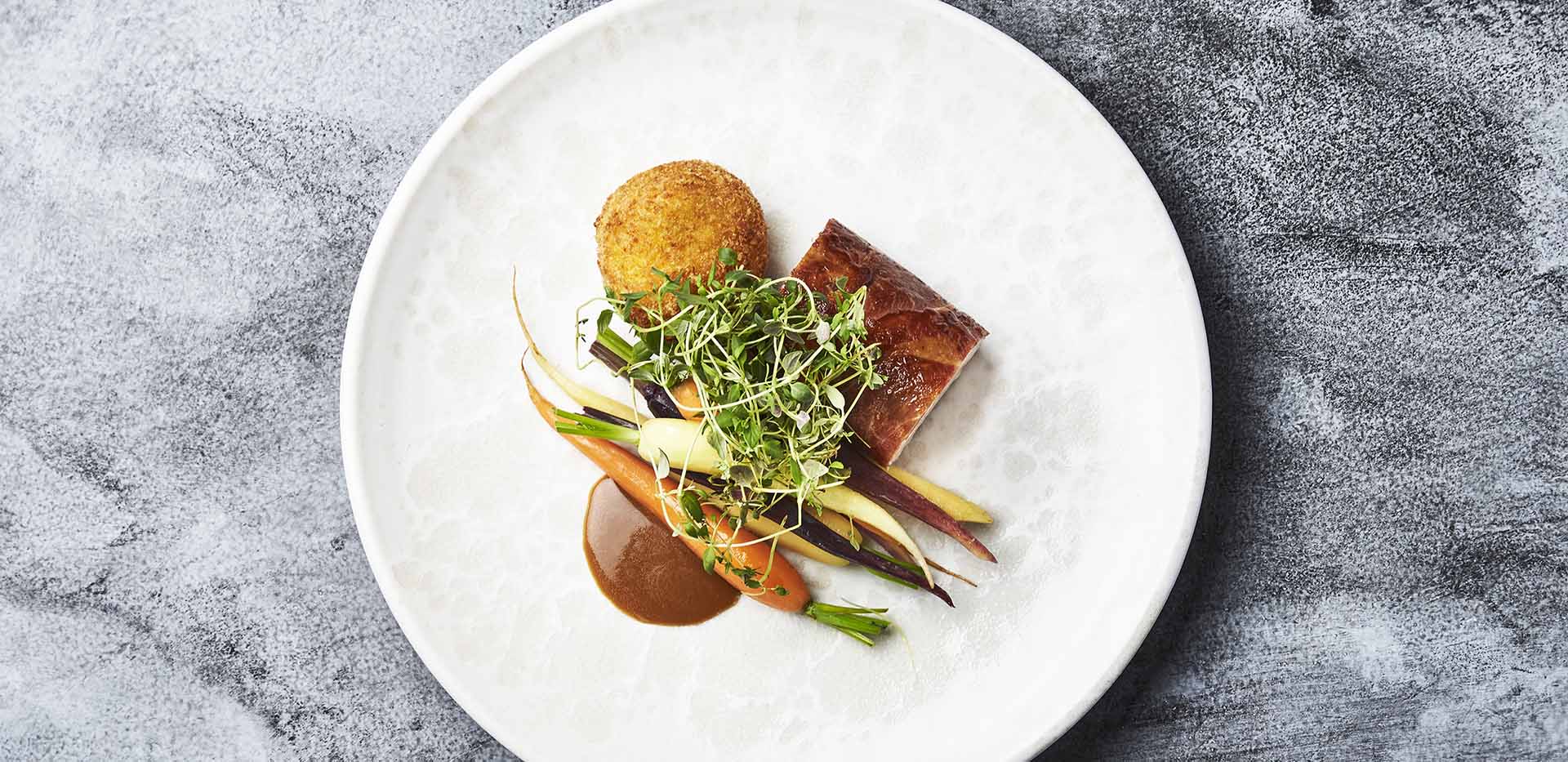 Maden på Holckenhavn Slot er en oplevelse i sig selv